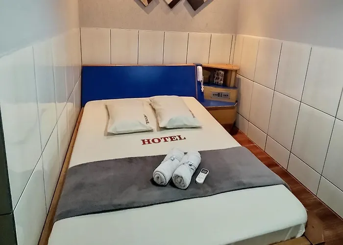 Hotel Anoitecer - Rodoviaria Tiete, Anhembi, Expo Center